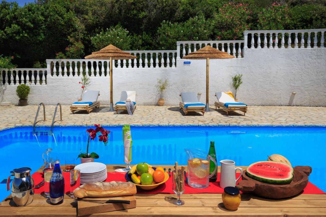 Villa Quietude Agios Stefanos Avliotes  Eksteriør bilde