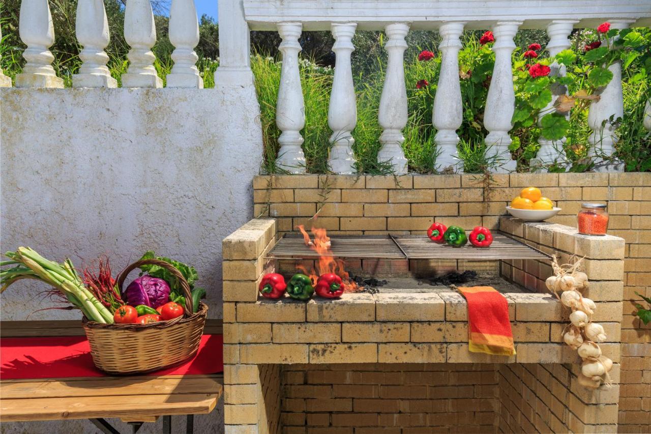Villa Quietude Agios Stefanos Avliotes  Eksteriør bilde