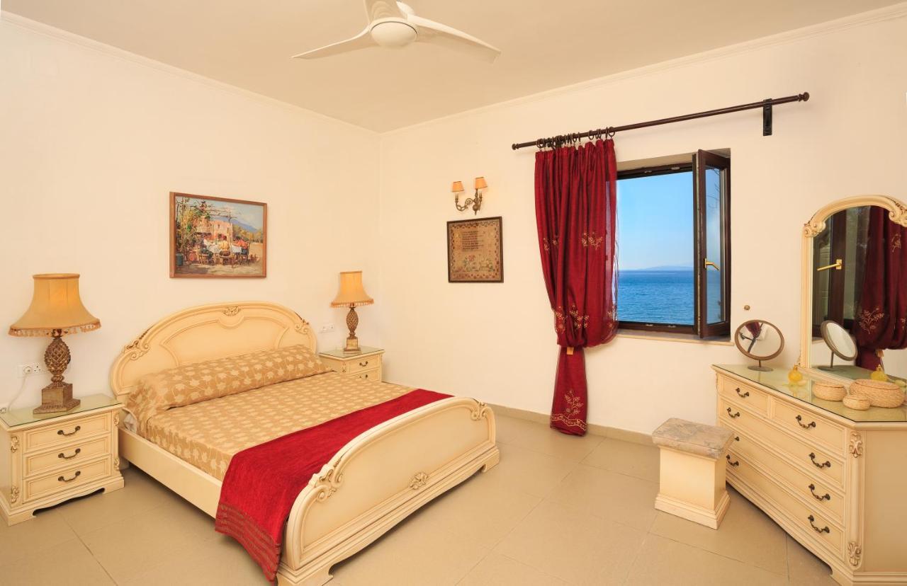 Villa Quietude Agios Stefanos Avliotes  Eksteriør bilde